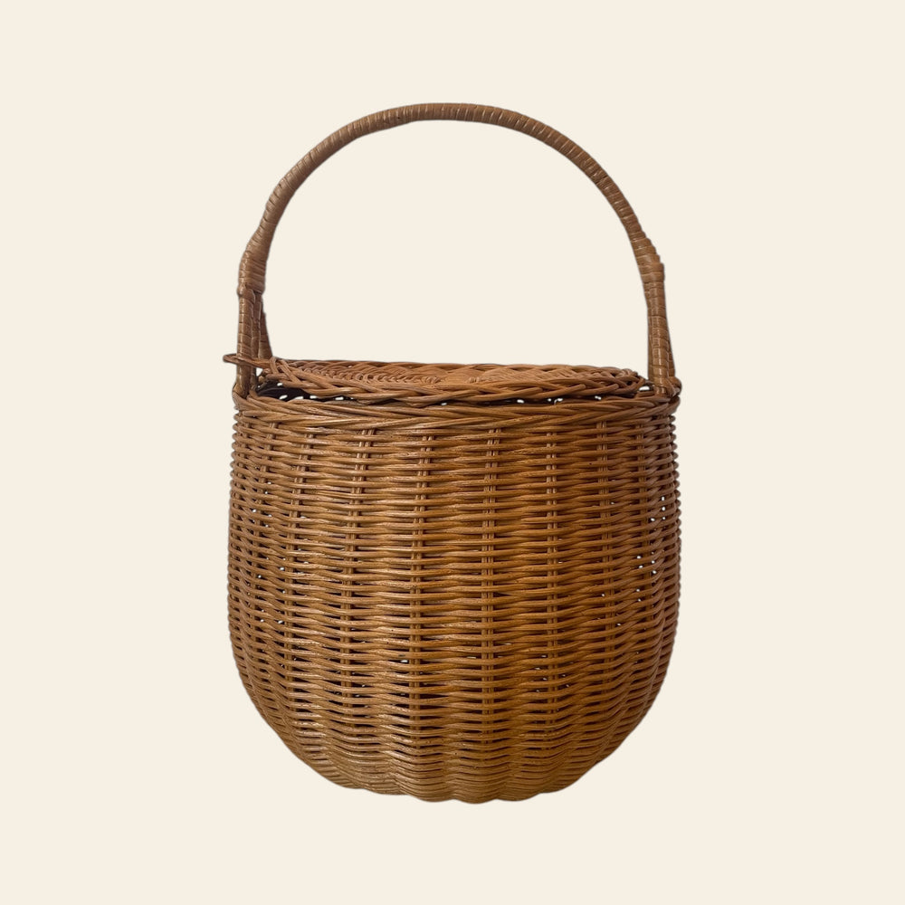 
                      
                        Jane B basket
                      
                    